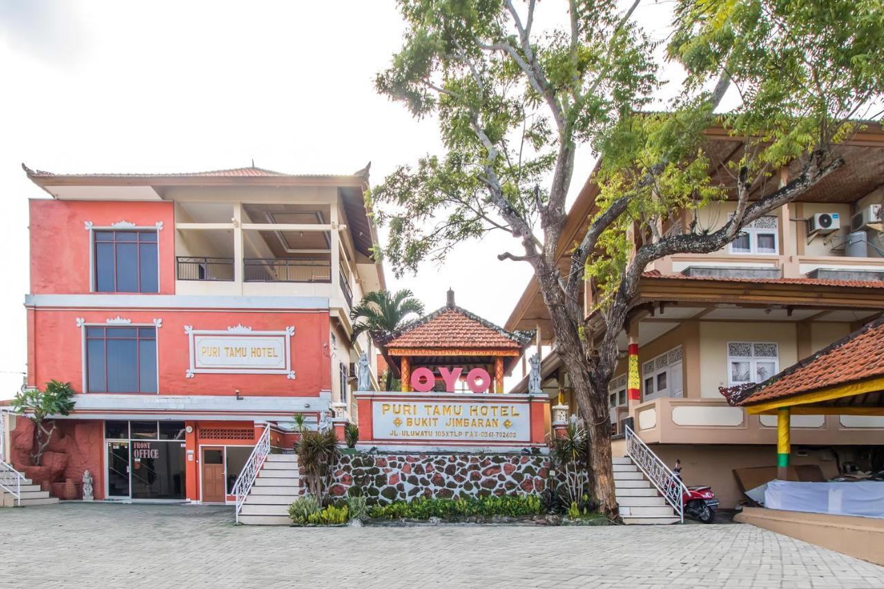 Oyo 3134 Puri Tamu Hotel Джимбаран Экстерьер фото